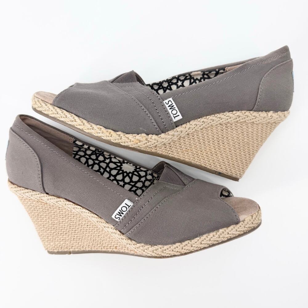 TOMS Gray Canvas Peep Toe Espadrille Wedge Heels Women’s 7.5 Casual Comfort